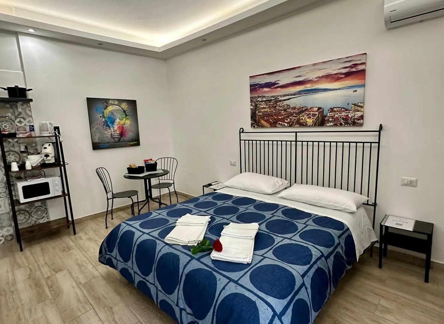 O'Vicariell Apartment Naples Italy